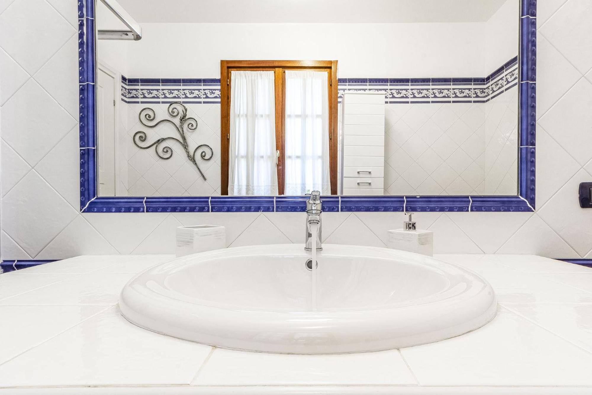 Exclusive Roth Apartments Сассари Экстерьер фото